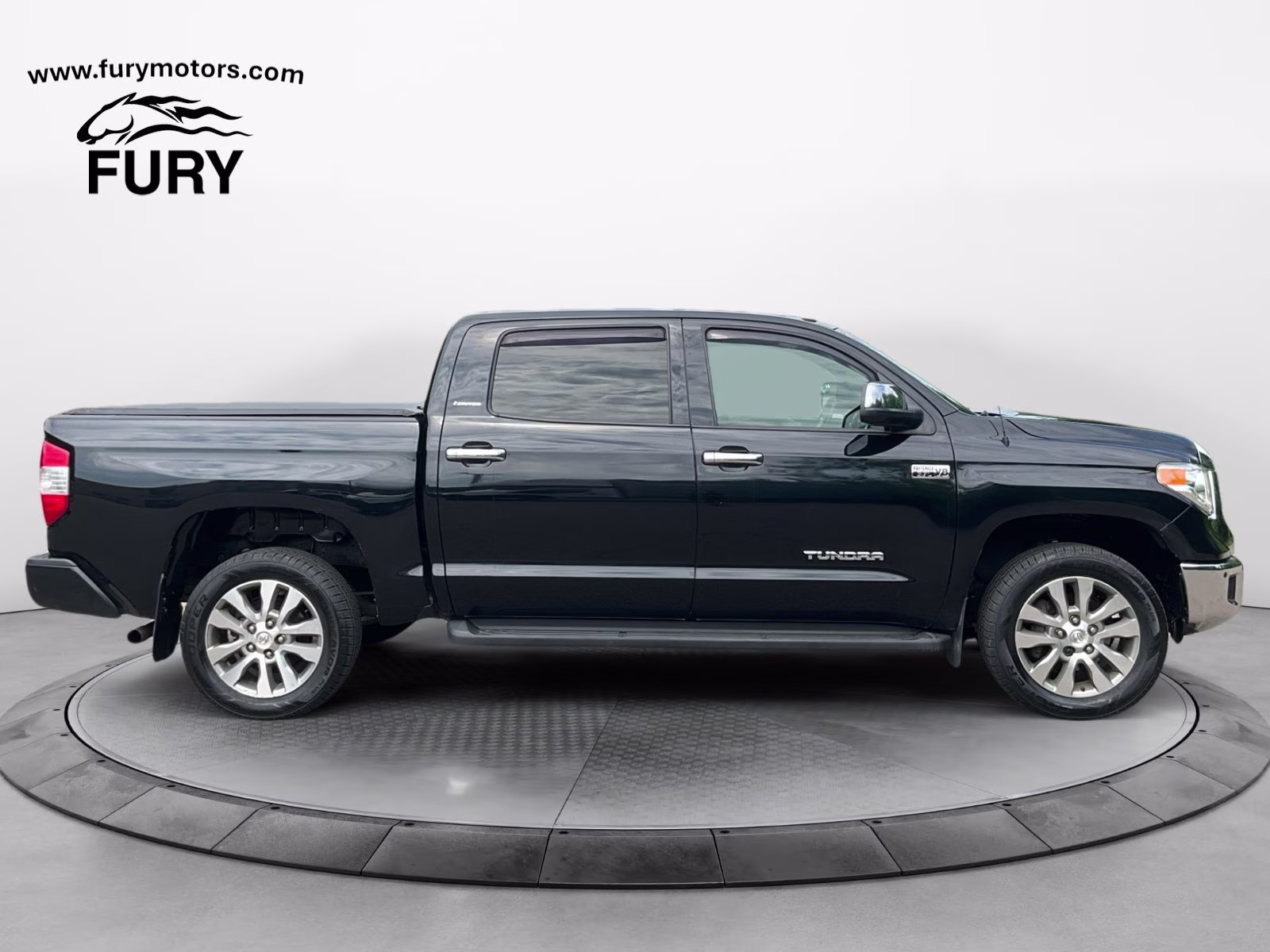 Used 2015 Toyota Tundra Limited with VIN 5TFHW5F16FX451366 for sale in South Saint Paul, Minnesota