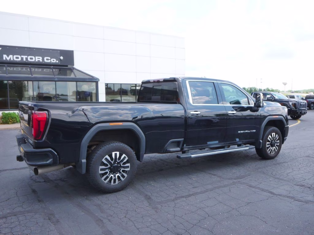 2021 Onyx Black GMC Sierra 3500HD Denali w/ Ultimate Pckg & 5SA Preferred Equipment 4X4 Truck