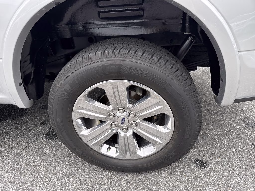 2019 Ingot Silver Ford F-150 Lariat 4X4 Truck