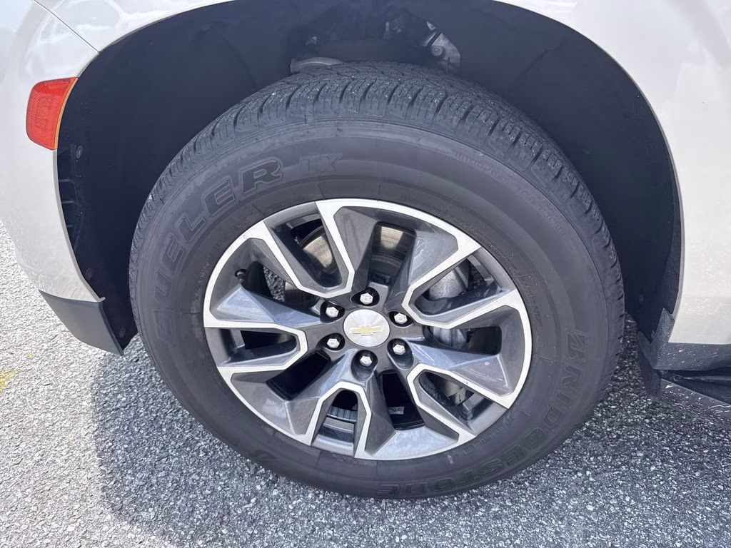 2021 Empire Beige Metallic Chevrolet Tahoe LT 4X4 SUV