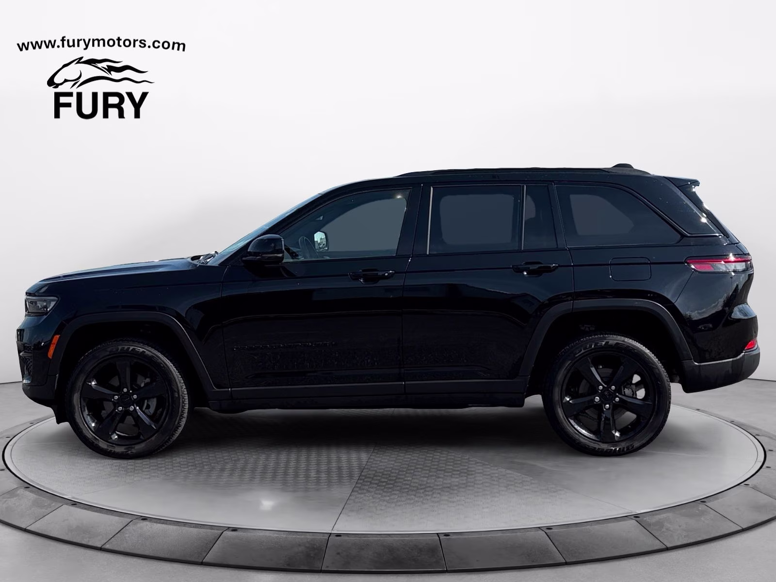 2022 Diamond Black Crystal Pearlcoat Jeep Grand Cherokee Altitude 4X4 SUV