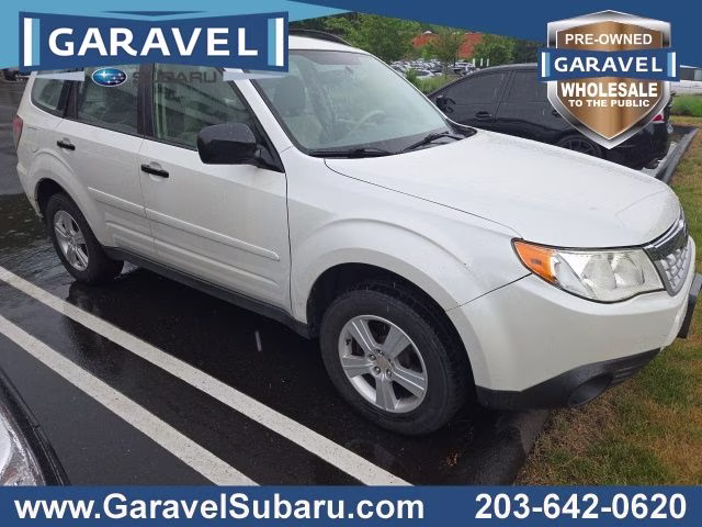 2011 Satin White Pearl Subaru Forester 2.5X AWD SUV