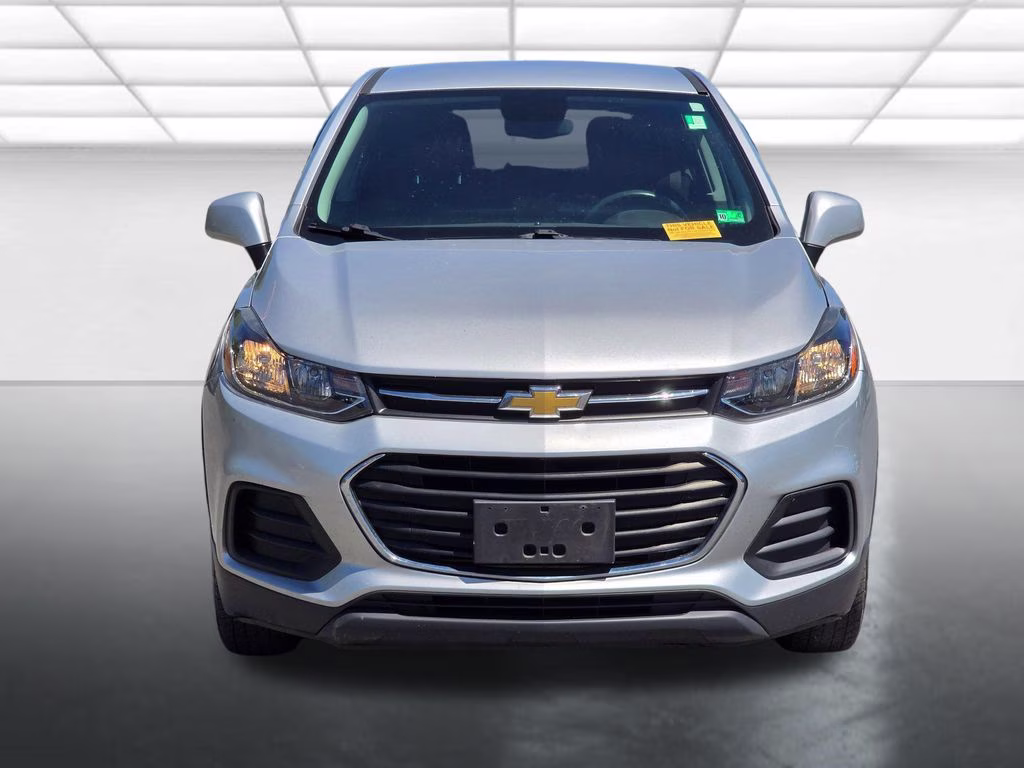 2020 Silver Ice Metallic Chevrolet Trax LS AWD SUV