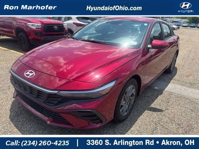 2024 Ultimate Red Hyundai Elantra SEL FWD Sedan