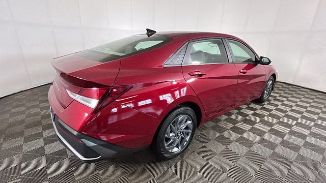 2024 Ultimate Red Hyundai Elantra SEL FWD Sedan