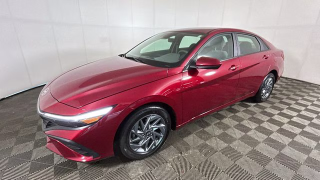 2024 Ultimate Red Hyundai Elantra SEL FWD Sedan