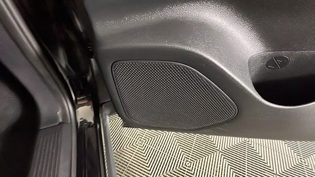 2021 Super Black Nissan Rogue SV AWD SUV