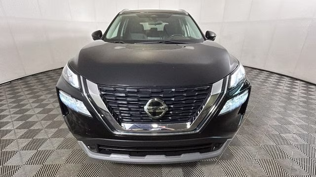 2021 Super Black Nissan Rogue SV AWD SUV