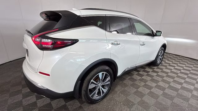 2021 Pearl White Tricoat Nissan Murano S FWD SUV