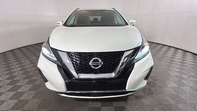 2021 Pearl White Tricoat Nissan Murano S FWD SUV
