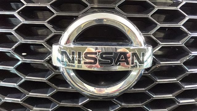 2021 Pearl White Tricoat Nissan Murano S FWD SUV