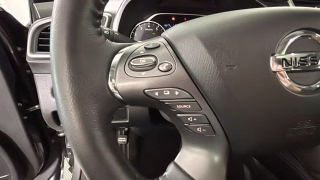 2021 Gun Metallic Nissan Murano SL AWD SUV