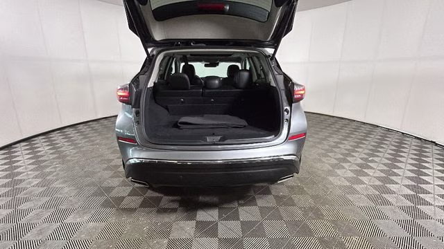 2021 Gun Metallic Nissan Murano SL AWD SUV