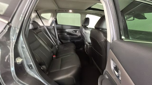 2021 Gun Metallic Nissan Murano SL AWD SUV