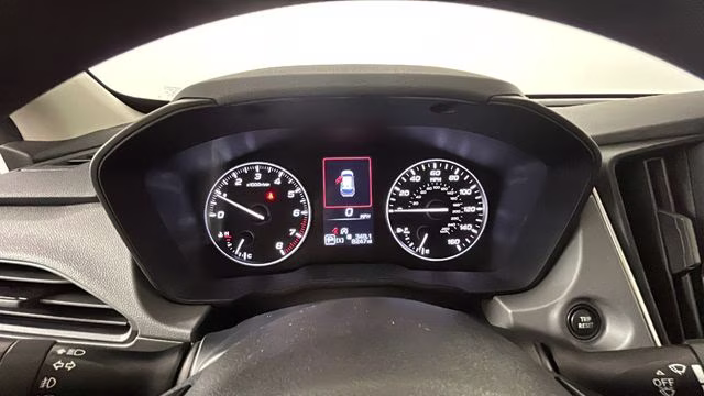 2024 Crystal White Pearl Subaru Crosstrek Premium AWD SUV