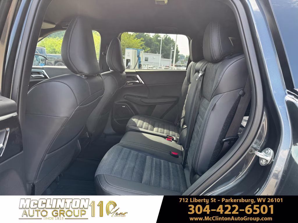2026 Graphite Gray Mitsubishi Outlander LE AWD SUV