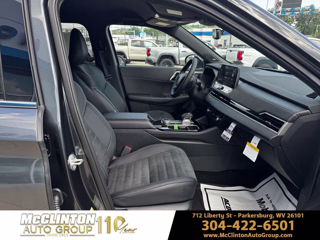 2026 Graphite Gray Mitsubishi Outlander LE AWD SUV
