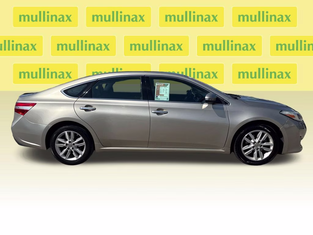 2014 Creme Brulee Mica Toyota Avalon XLE Premium FWD Sedan