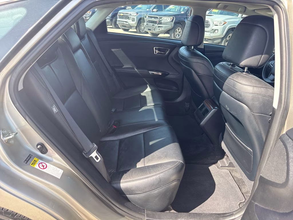 2014 Creme Brulee Mica Toyota Avalon XLE Premium FWD Sedan