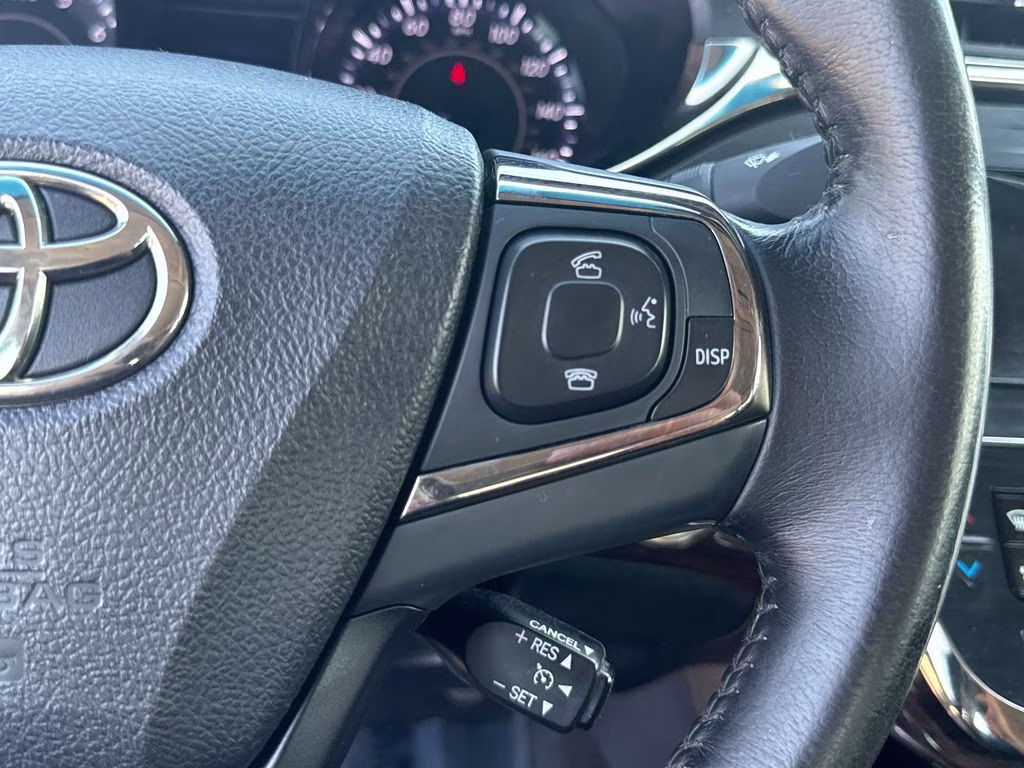 2014 Creme Brulee Mica Toyota Avalon XLE Premium FWD Sedan