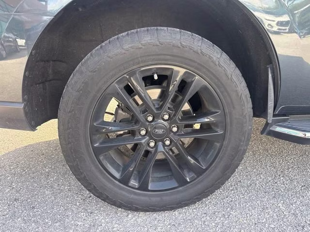 2023 Stone Blue Metallic Ford Expedition XLT RWD SUV