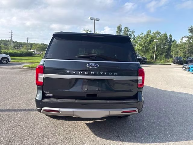 2023 Stone Blue Metallic Ford Expedition XLT RWD SUV
