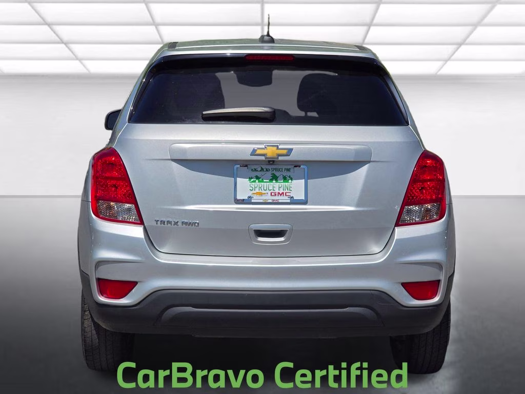 2020 Silver Ice Metallic Chevrolet Trax LS AWD SUV