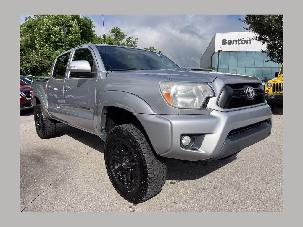 2015 Silver Sky Metallic Toyota Tacoma PreRunner RWD Truck