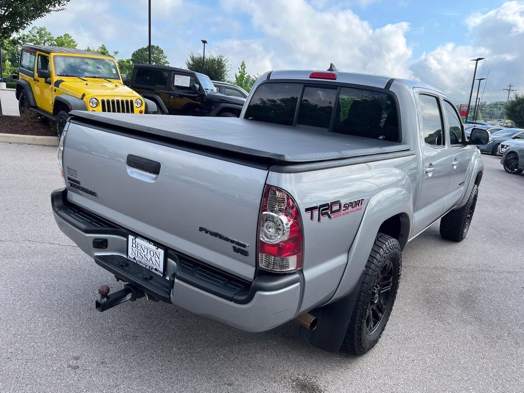 2015 Silver Sky Metallic Toyota Tacoma PreRunner RWD Truck