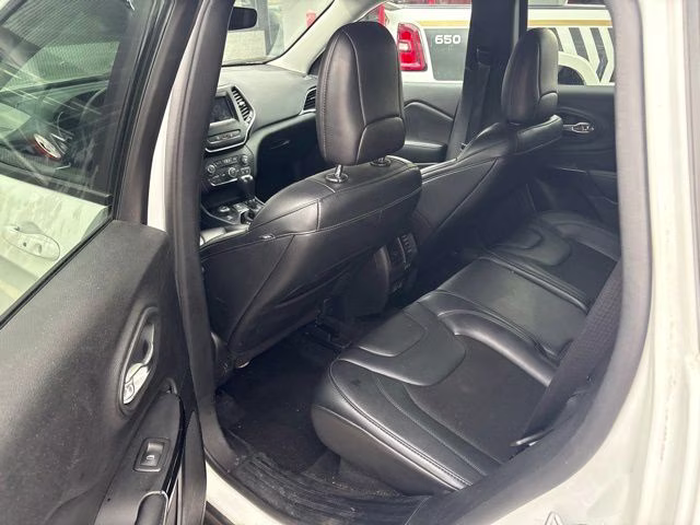 2021 Bright White Clearcoat Jeep Cherokee Altitude 4X4 SUV
