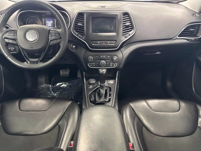 2021 Bright White Clearcoat Jeep Cherokee Altitude 4X4 SUV