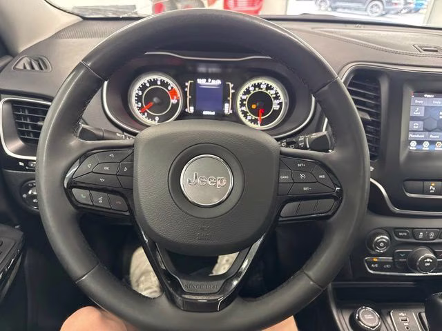 2021 Bright White Clearcoat Jeep Cherokee Altitude 4X4 SUV