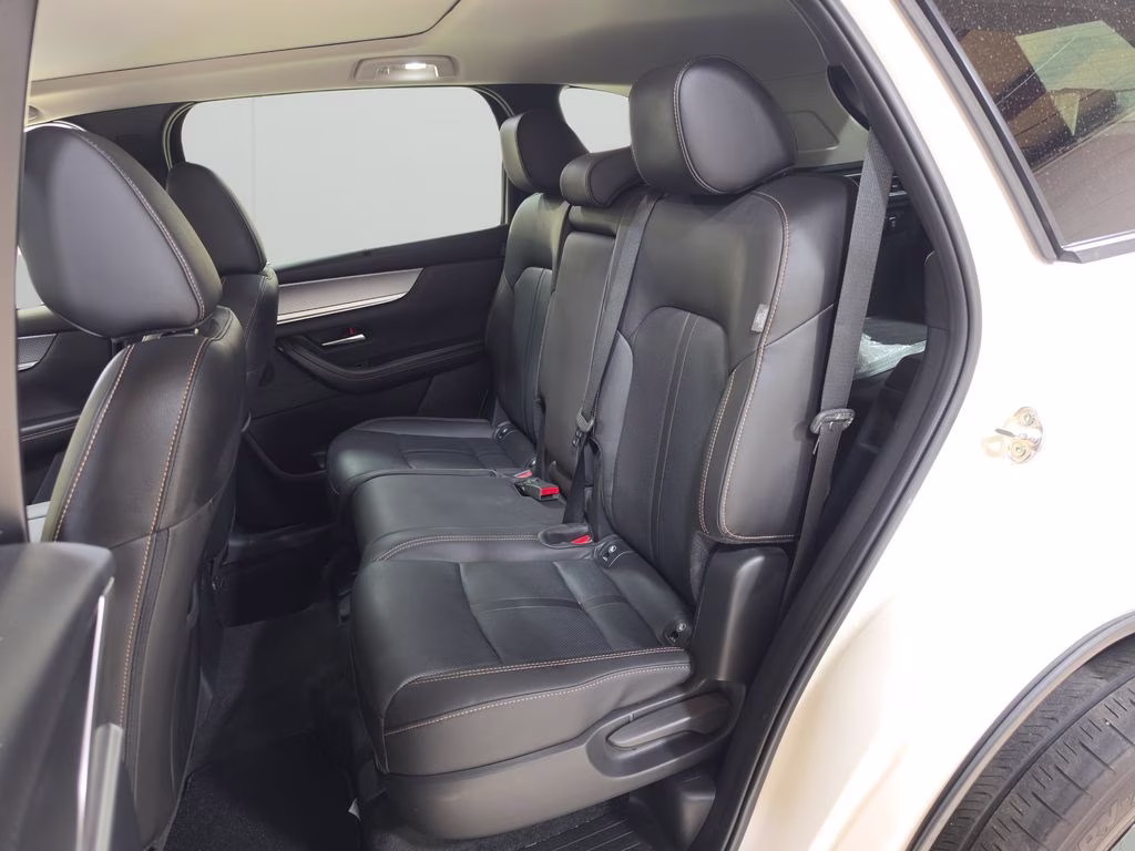 2025 Rhodium White Premium Mazda CX-70 PHEV Premium AWD SUV