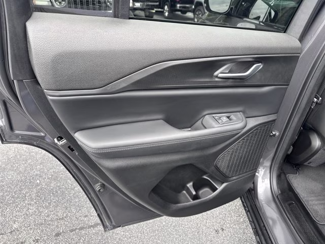2024 Baltic Gray Metallic Clearcoat Jeep Grand Cherokee Altitude X 4X4 SUV