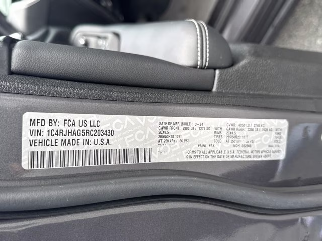 2024 Baltic Gray Metallic Clearcoat Jeep Grand Cherokee Altitude X 4X4 SUV