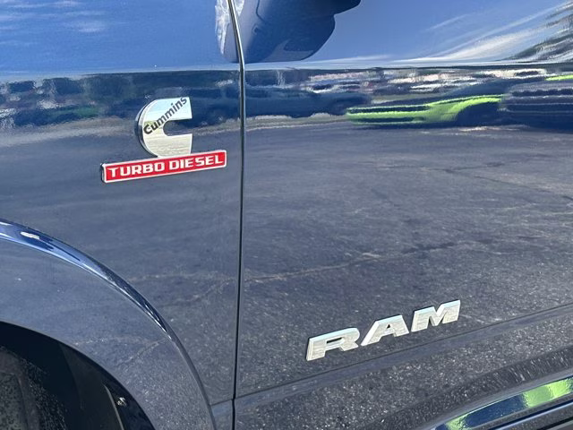 2024 Patriot Blue Pearlcoat Ram 2500 Longhorn 4X4 Truck