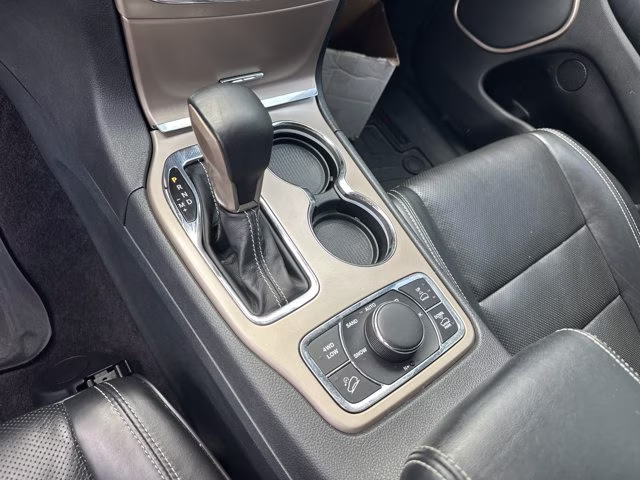 2016 Billet Silver Metallic Clearcoat Jeep Grand Cherokee Overland 4X4 SUV