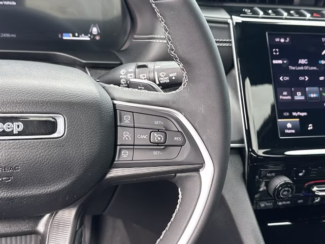 2024 Baltic Gray Metallic Clearcoat Jeep Grand Cherokee Altitude X 4X4 SUV