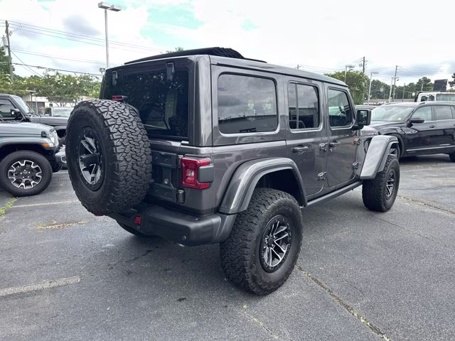 2025 Granite Crystal Metallic Clearcoat Jeep Wrangler Rubicon X 4X4 Convertible