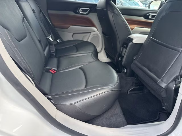 2023 Bright White Clearcoat Jeep Compass Limited 4X4 SUV