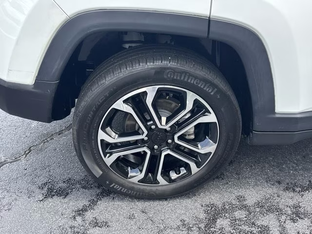 2023 Bright White Clearcoat Jeep Compass Limited 4X4 SUV
