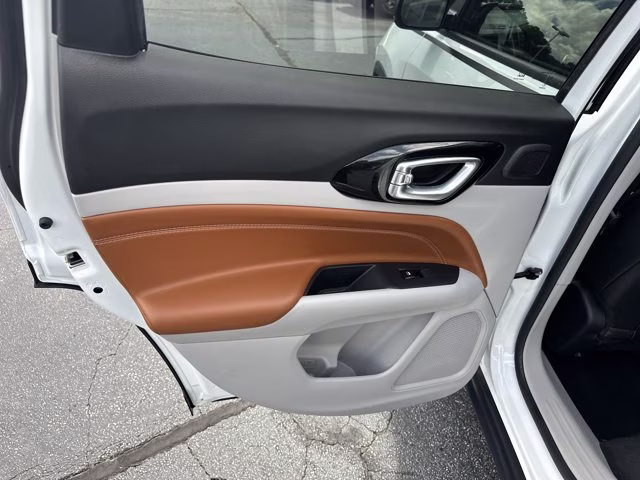 2023 Bright White Clearcoat Jeep Compass Limited 4X4 SUV