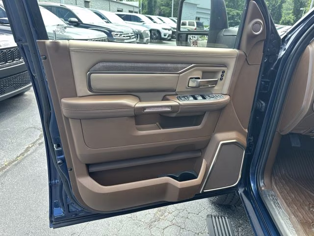 2024 Patriot Blue Pearlcoat Ram 2500 Longhorn 4X4 Truck