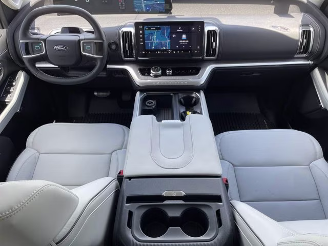 2026 Agate Black Metallic Ford Expedition Platinum 4X4 SUV