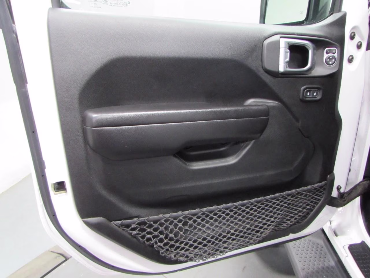 2021 Bright White Clearcoat Jeep Wrangler Unlimited Sport Altitude 4X4 SUV