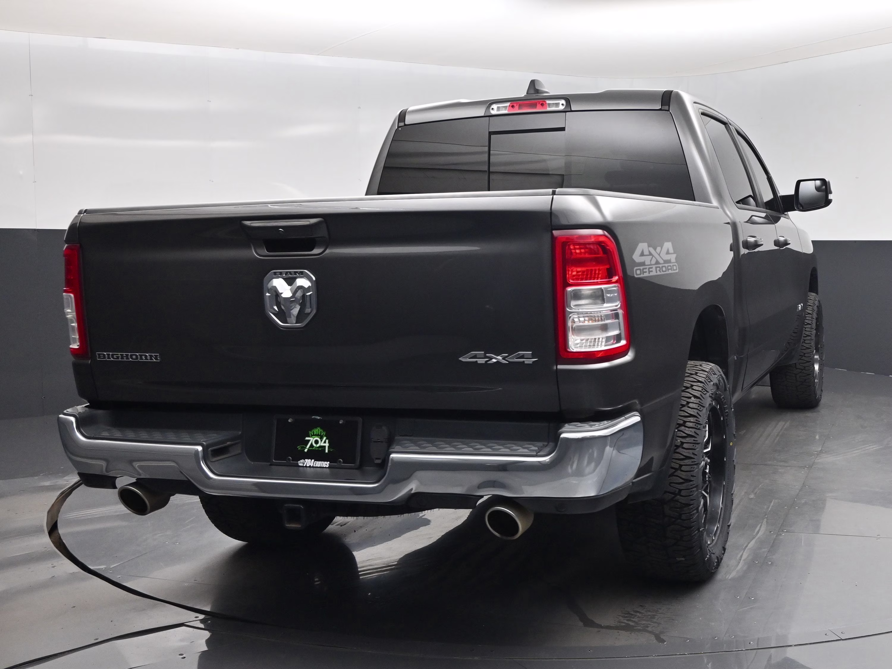 2022 Granite Crystal Metallic Clearcoat Ram 1500 Big Horn/Lone Star 4X4 Truck