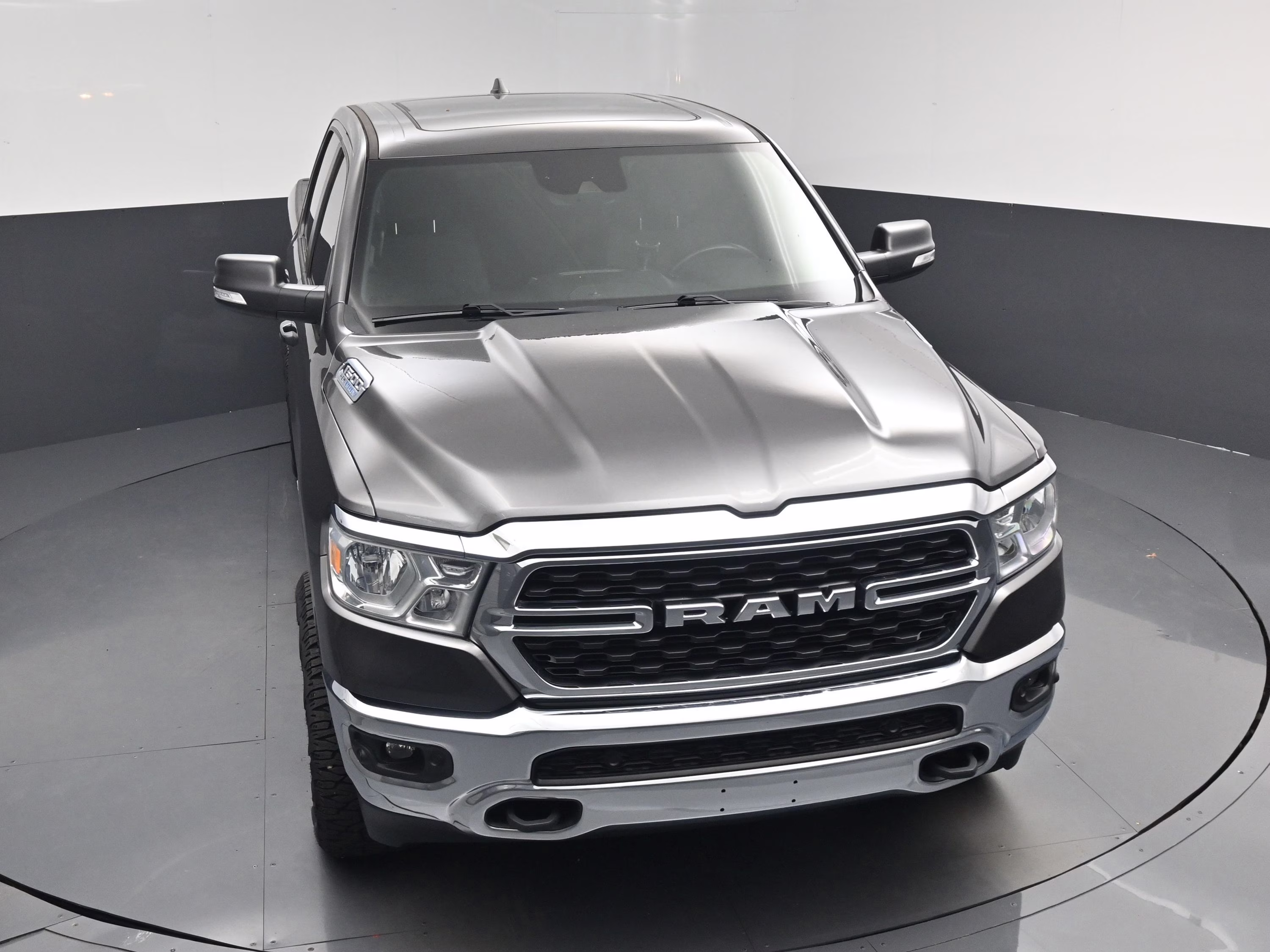 2022 Granite Crystal Metallic Clearcoat Ram 1500 Big Horn/Lone Star 4X4 Truck