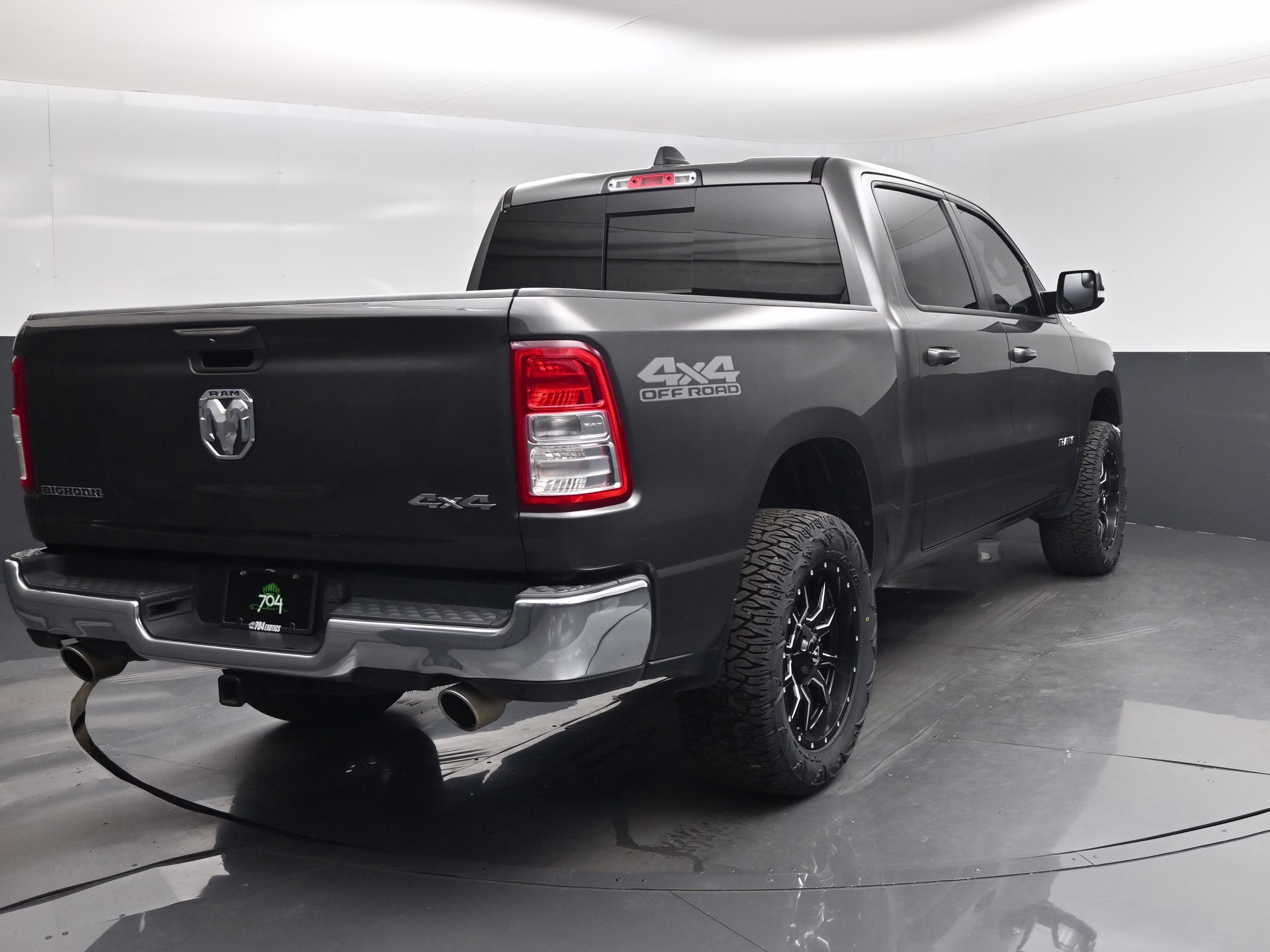 2022 Granite Crystal Metallic Clearcoat Ram 1500 Big Horn/Lone Star 4X4 Truck