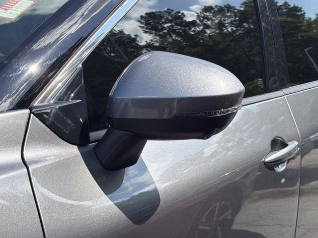 2024 Gun Metallic Nissan Rogue SL AWD SUV
