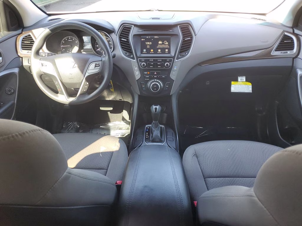 2017 Frost White Pearl Hyundai Santa Fe Sport 2.4 Base FWD SUV